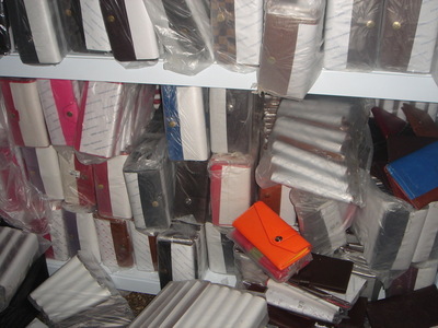 【低價批發(fā) 處理庫存錢包 爆款產品 火爆熱賣男士錢包 廠家直銷】價格,廠家,圖片,錢包,義烏市祝偉電子商務商行-